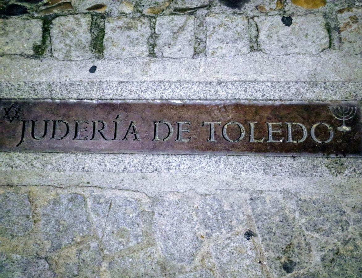 Apto El Clavo-Con Parking Gratis Toledo Exteriör bild